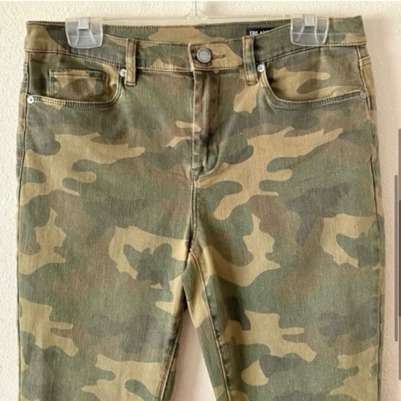 Blank NYC Revolve The Reade Crop Camo Camouflage Skinny Jeans Pants Size 30 - Picture 4 of 15